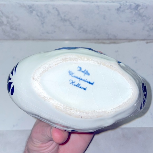 Hand Painted Delft Holland Vintage Swan Planter Delft Blue Windmill Signed EUC - Picture 7 of 10